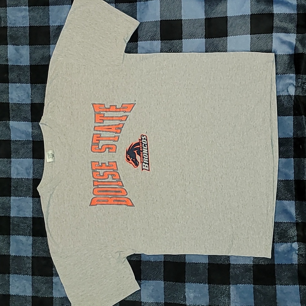 Vintage. Made in USA. Boise State. M.J SOFFE. Like-new.  Tee shirt. Size XL